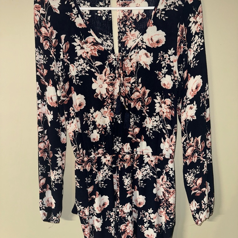 Aeropostale Black and Pink Floral Blouse